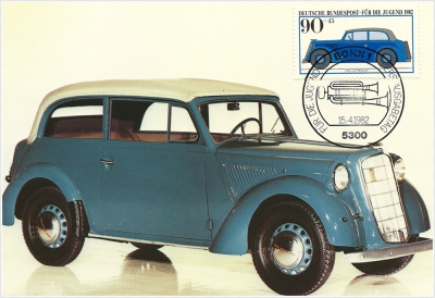 Vorderansicht - Auto von Opel Olympia 1937, Für die Jugend, 1982 - Jugendmarken - Historische Autos 90+45 Pfennige Deutsche Bundespost Bonn