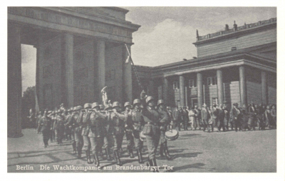 Die Wachkompanie am Brandenburger Tor, Berlin 1942