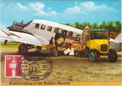 Vorderansicht - Frachtverladung in eine Junkers-Maschine - Internationale Luftschiffertage in Mannheim, 1982 Sonderstempel 10.9.1982